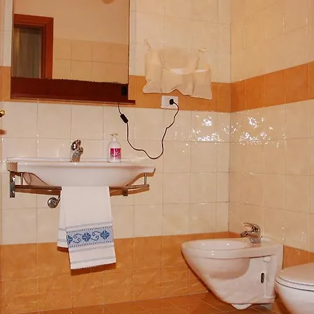 La Piccola Parigi Bed & Breakfast Sennariolo